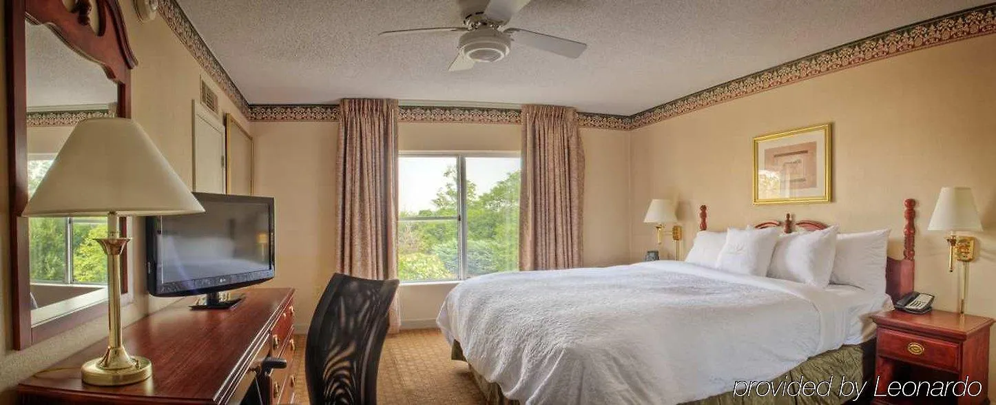 Homewood Suites By Hilton Charlotte Airport Hotel